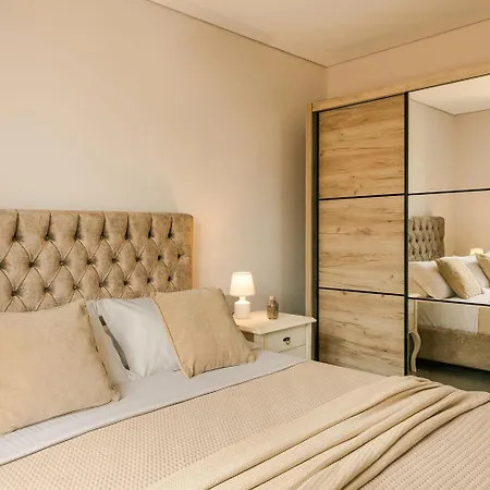 Elena - Zen Villa Fiskardo