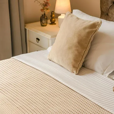 Elena - Zen * Fiskardo